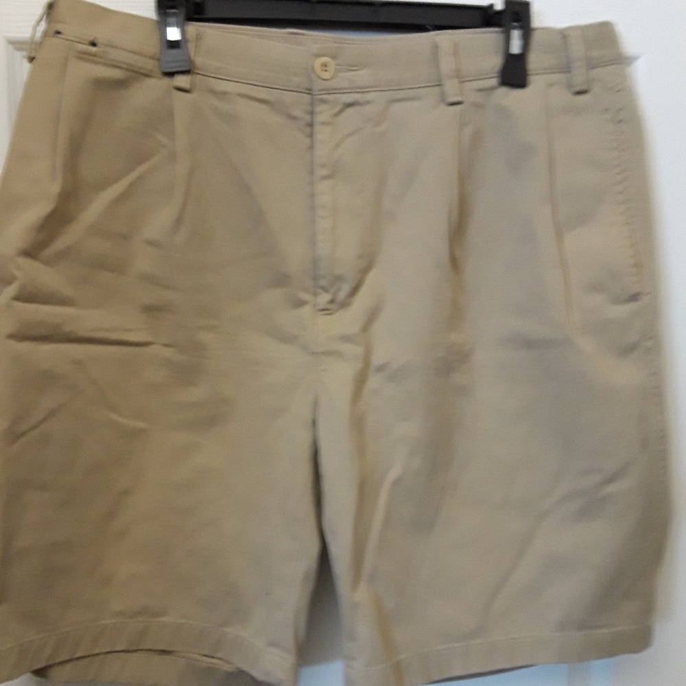EUC - Men's Nautica Rigger Classic Fit Shorts - 38